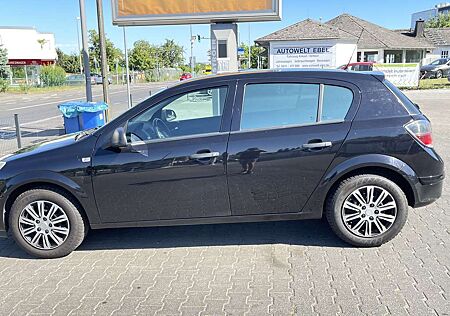 Opel Astra H Limusine