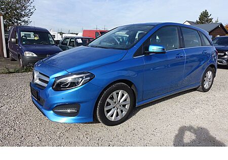 Mercedes-Benz B 200 Urban ACC Kamera PDC Sitz- u. Standheizung