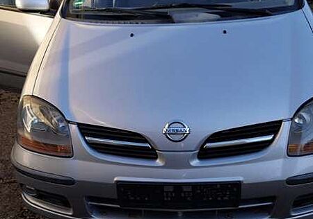 Nissan Almera Tino tekna PLUS