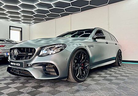 Mercedes-Benz E 63 AMG E 63S AMG 4M EDITION 1 900 PS MAGNO/PERF.SEAT/21