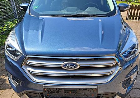 Ford Kuga 1.5 EcoBoost 2x4 Black