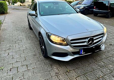 Mercedes-Benz C 220 C 220d