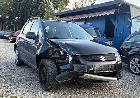Suzuki SX4 Club