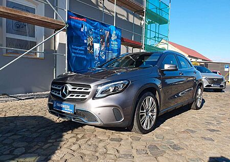 Mercedes-Benz GLA 200 7G-DCT Urban, Navi+Rückfk. M+S