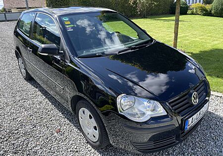 VW Polo Volkswagen IV 3-Türer 1.2 Trendline, HU/AU 09/2027
