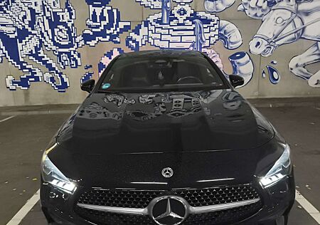 Mercedes-Benz CLA 220 4Matic 8G-DCT AMG Line Advanced Plus
