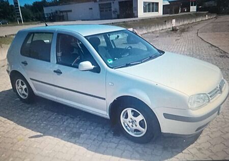 VW Golf Volkswagen CL