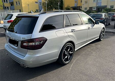 Mercedes-Benz E 350 CDI BlueEfficiency (212.225)