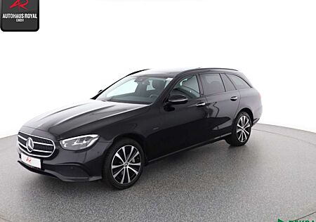Mercedes-Benz E 300 de 4M AVANTGARDE NIGHT PANO,KEYLESS,KAMERA