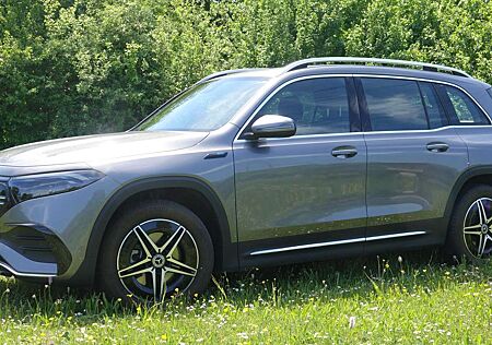 Mercedes-Benz EQB 300 *AMG*neuwertigerZustand*gepflegt 20"Felge*Garantie