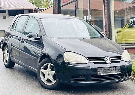 VW Golf Volkswagen V Lim. Trendline