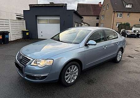 VW Passat Volkswagen Comfortline