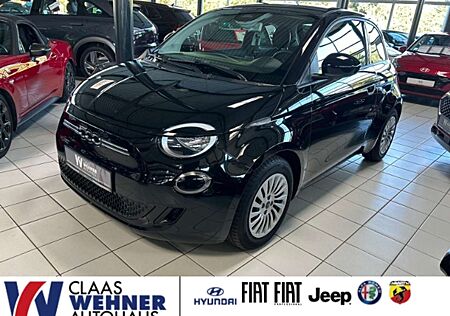 Fiat 500E e Action Digitales Cockpit Spurhalteass. Verkehrsz