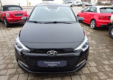 Hyundai i20 /Automatik/Euro 6
