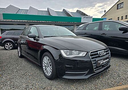 Audi A3 Sportback 1.6 TDI NAVI SHZ