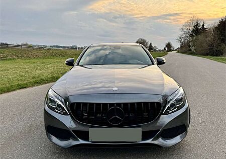 Mercedes-Benz C 400 Mercedes | Scheckheft | CarPlay | 19“Zoll
