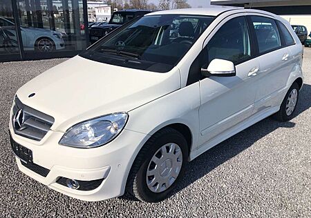 Mercedes-Benz B 170 Autotronic*Park-Assistent*Licht-/Sicht-Paket*3.Hd*