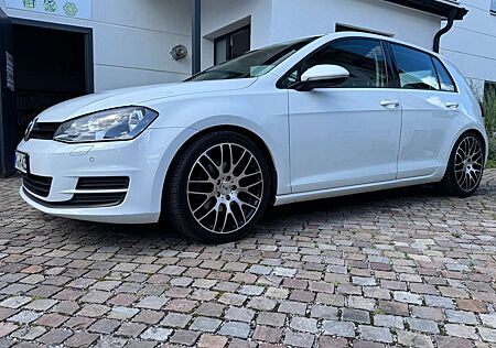 VW Golf Volkswagen 1.4 TSI ACT BlueMotion Technology Comfortline