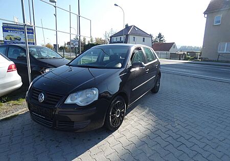 VW Polo Volkswagen Trendline Klima CD Radio HU AU Neu