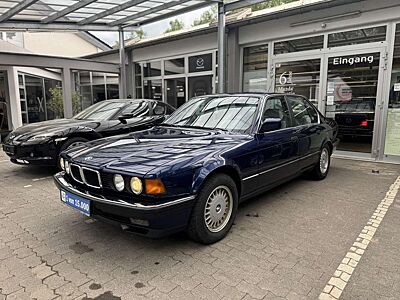 BMW 750 i 12 Zylinder,- Kundenauftrag, Vollleder,Sonderlac