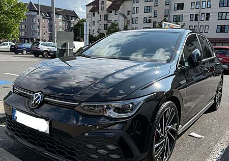 VW Golf Volkswagen GTD *PANORAMA*HUD*Standhzg*LEDER*IQ*-GARANTIE*Black*