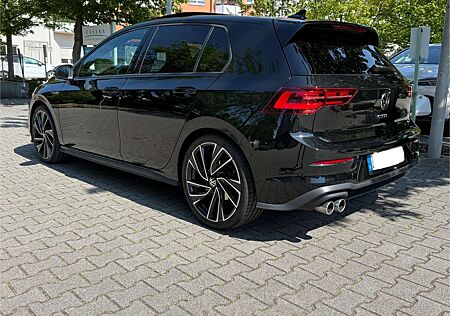 VW Golf Volkswagen GTD *PANORAMA*HUD*Standhzg*LEDER*IQ*-GARANTIE*Black*