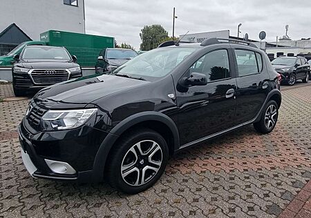 Dacia Sandero II Stepway Celebration-TEMPOMAT-KAMERA-