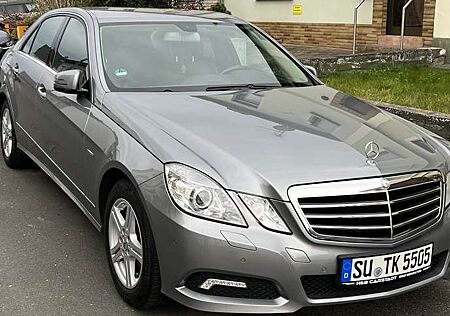 Mercedes-Benz E 200 CGI BlueEFFICIENCY Avantgarde