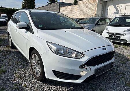 Ford Focus Turnier Trend 1.0 1-Hand Euro6 !Motorschaden!