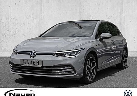 VW Golf Volkswagen VIII 1.5 TSI Style Panorama, ACC, LED