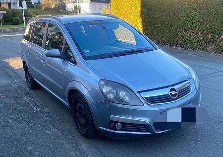 Opel Zafira 1.6 Edition