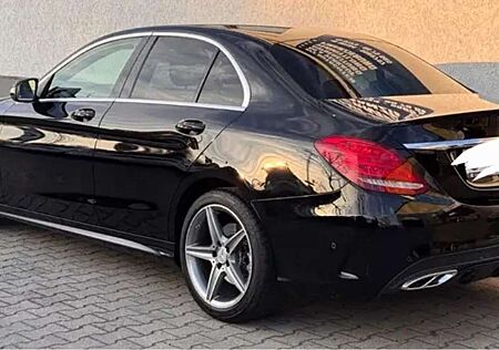 Mercedes-Benz C 220 (BlueTEC) d T 7G-TRONIC AMG Line