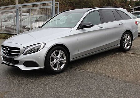 Mercedes-Benz C 200 T CGI AMG -Line