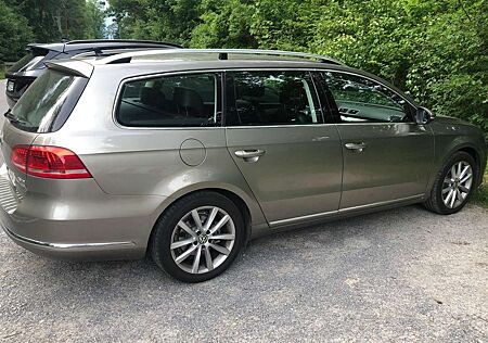 VW Passat Variant Volkswagen Highline Blue Motion*AHK