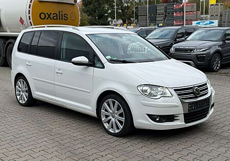 VW Touran Volkswagen Highline *Navi *Hu +Öl Neu *Bi Xenon