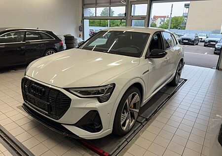Audi e-tron 50 2x S LINE/BLACK EDITION/22Z./ACC/AHK