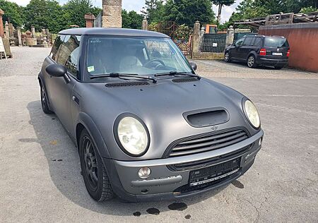 Mini ONE Tuv 10,2025