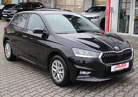 Skoda Fabia Selection LED Smart-Link Tempomat PDC ALU