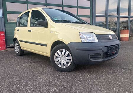 Fiat Panda 1.1 8V Active City Scheckheft gepflegt Tüv Neu