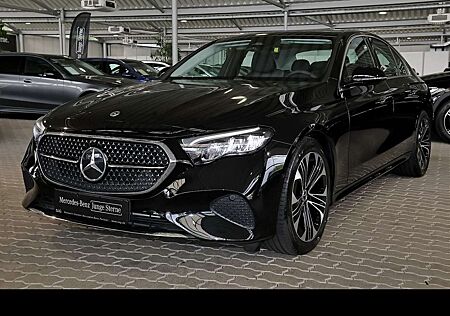 Mercedes-Benz E 200 PANORAMA+TOTWINKEL+KAMERA+DISTRONIC+19"