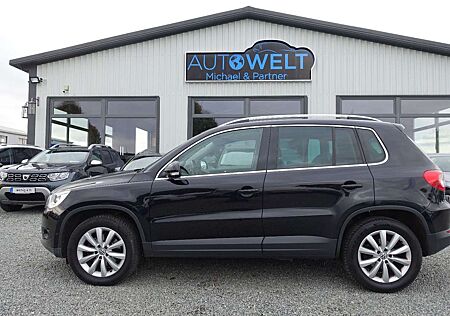 VW Tiguan Volkswagen 2.0 TDI NAVI KLIMA PANO ANHK XEN TÜV NEU