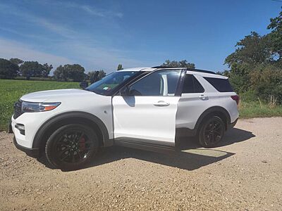 Ford Explorer XLT 2,3 Ecoboost