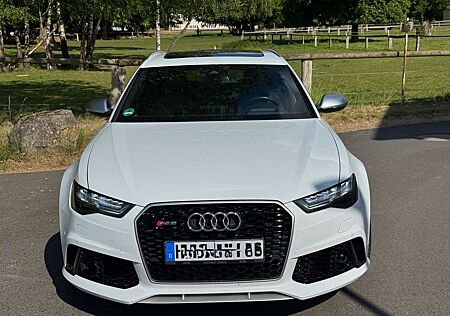 Audi RS6 Avant