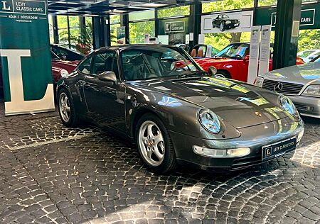 Porsche 993 911 Carrera 4 Coupe deutsches FZ, Scheckheft