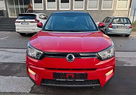 SsangYong Tivoli Crystal 4x4 Voll Automatik