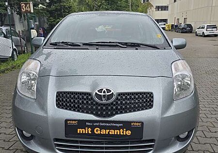 Toyota Yaris Luna