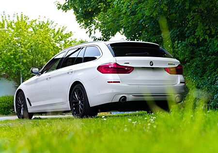 BMW 530d 530 Touring Aut. Luxury Line