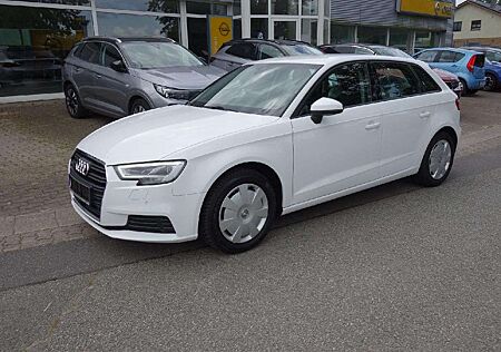 Audi A3 Sportback 30 TFSI basis