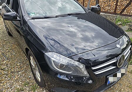 Mercedes-Benz A 200 CDI (BlueEFFICIENCY) Style