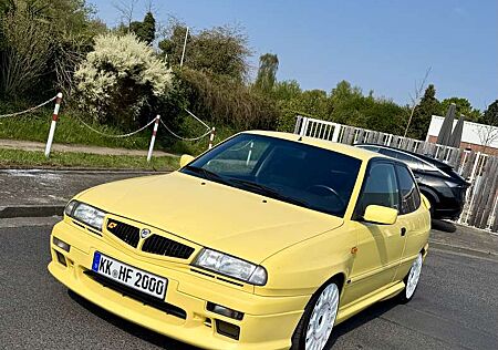 Lancia Delta HPE 2.0 HF TÜV 4/28